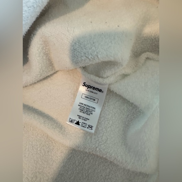 Supreme Red and White Graphic Hoodie - Picture 6 of 7